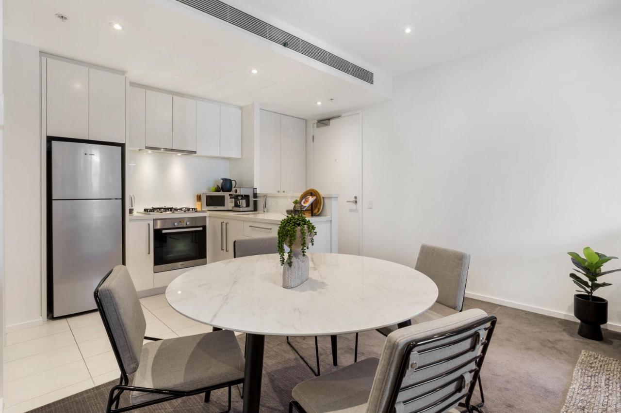 Stylish 2-Bed Apartment Near Southbank Restaurants Melbourne City Exterior foto